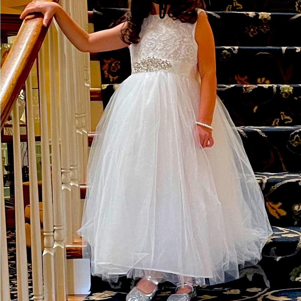 Flower girl dress- size 6
